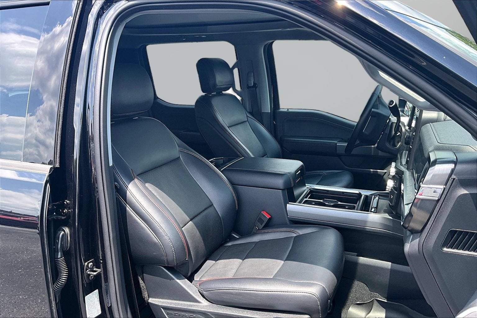 2024 Ford Super Duty F-250 SRW LARIAT