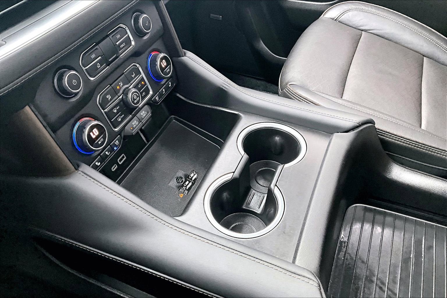 2022 Chevrolet Suburban High Country