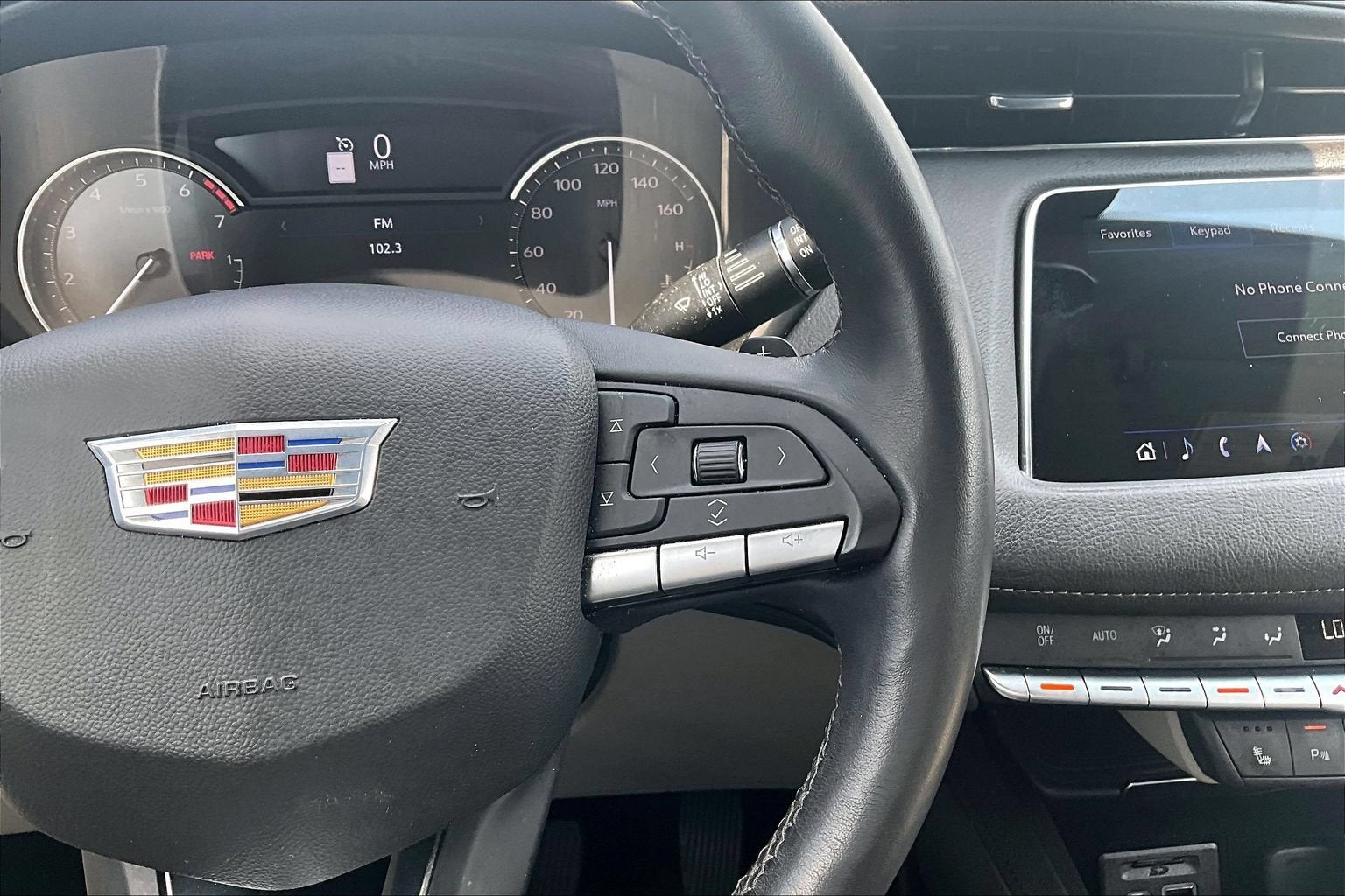 2023 Cadillac XT4 FWD Luxury