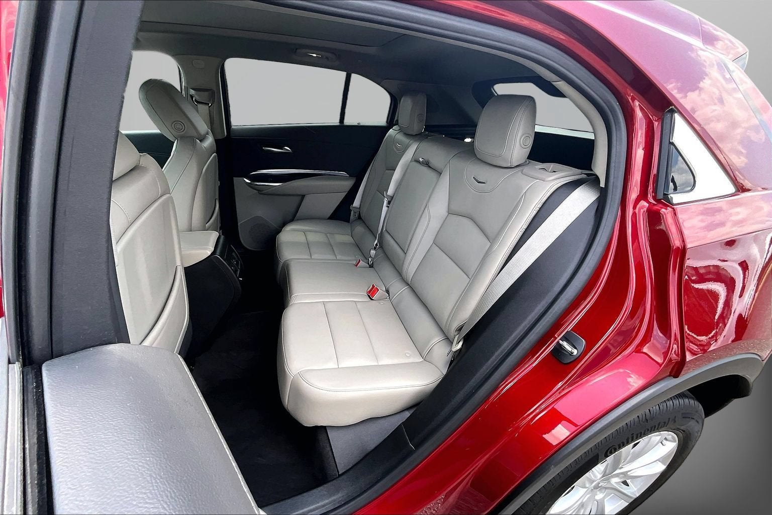 2023 Cadillac XT4 FWD Luxury