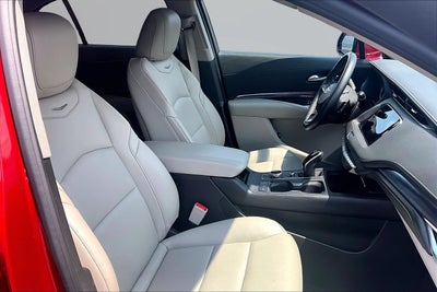 2023 Cadillac XT4 FWD Luxury