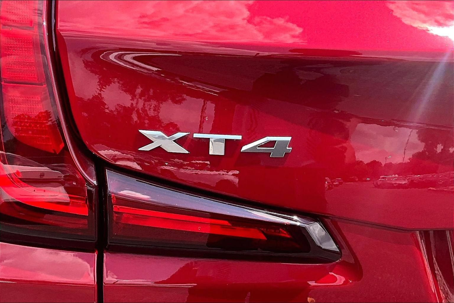 2023 Cadillac XT4 FWD Luxury