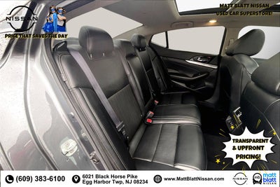 2023 Nissan Maxima SV