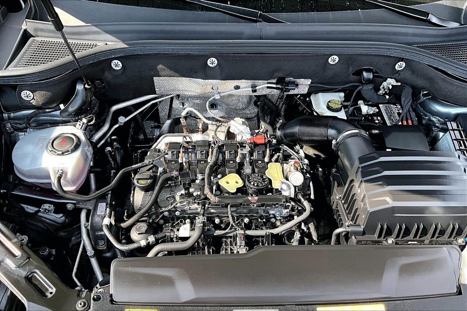 2024 Volkswagen Atlas Cross Sport 2.0T SE