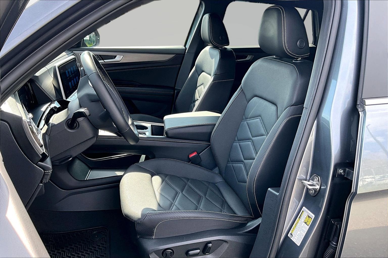 2024 Volkswagen Atlas Cross Sport 2.0T SE