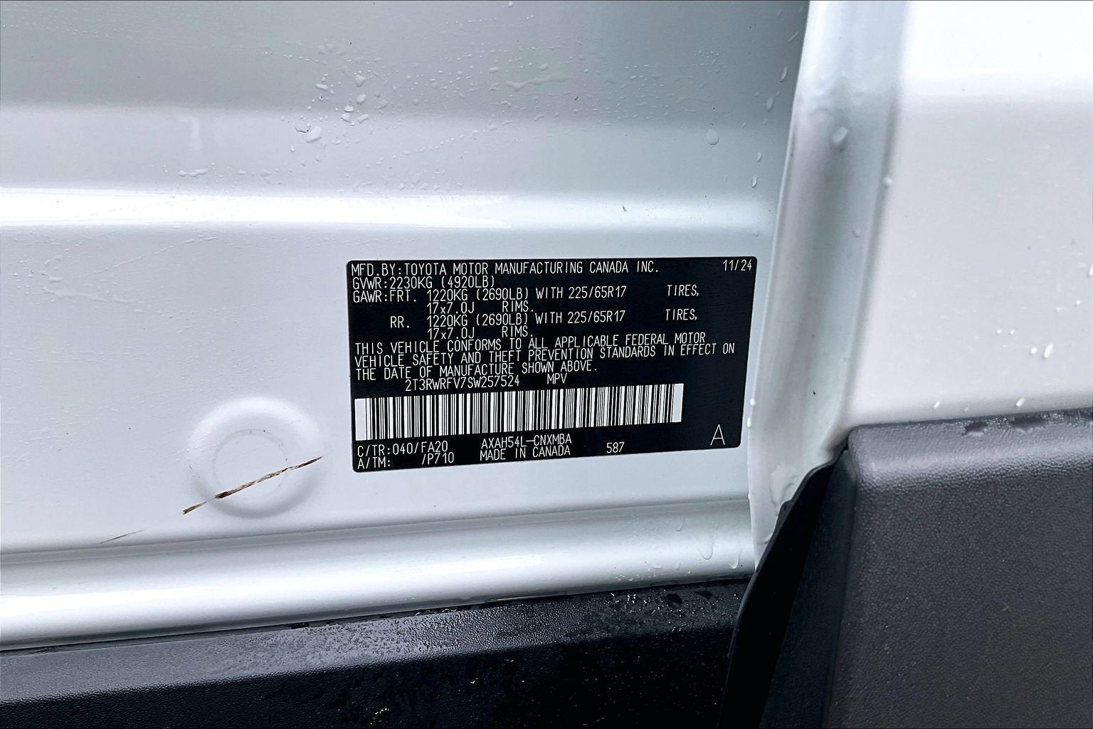 2025 Toyota RAV4 Hybrid XLE
