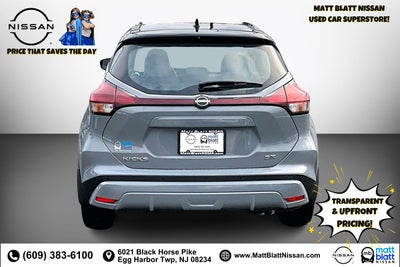2023 Nissan Kicks SR