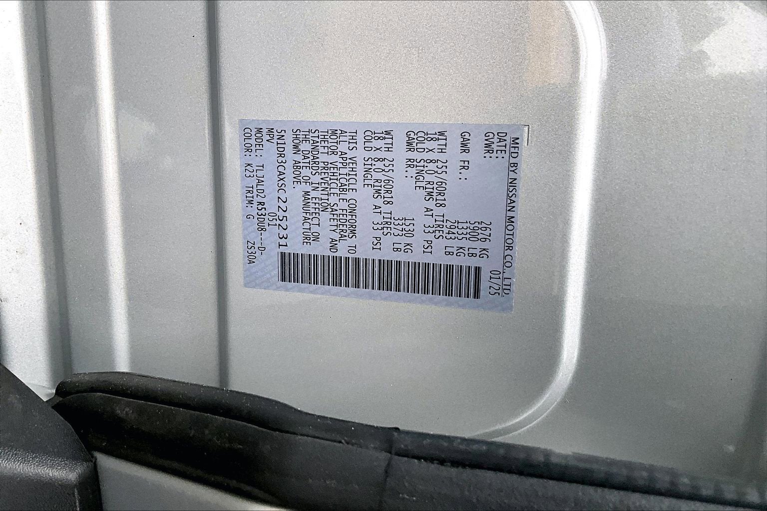 2025 Nissan Pathfinder SL