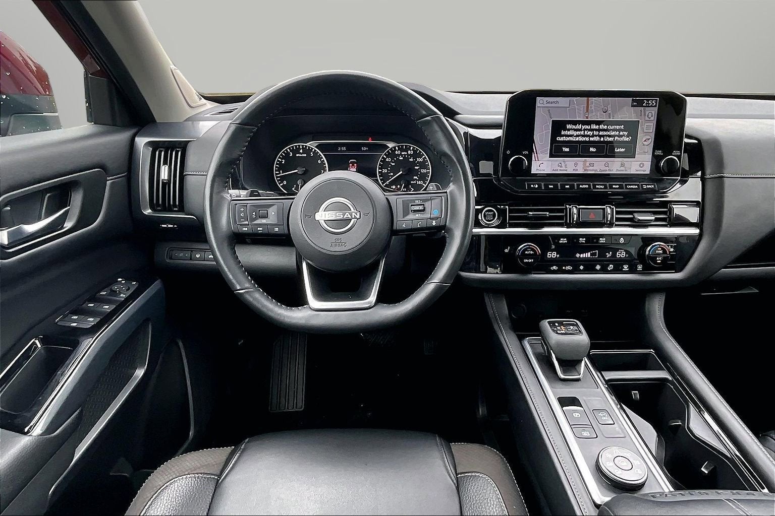 2023 Nissan Pathfinder SL