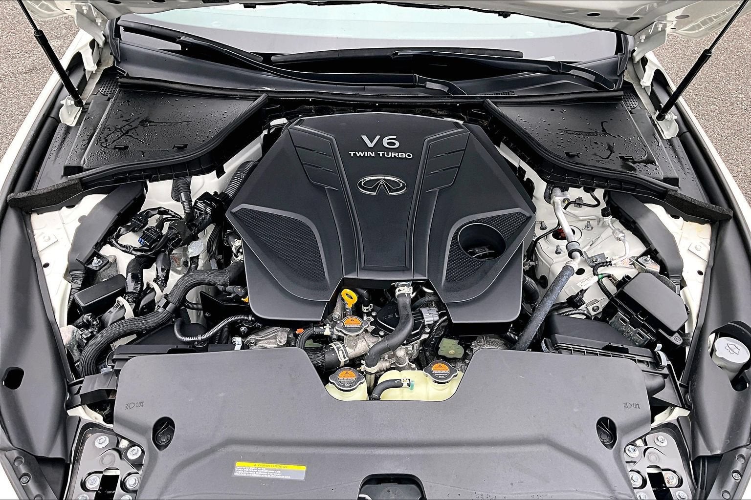 2023 INFINITI Q50 LUXE