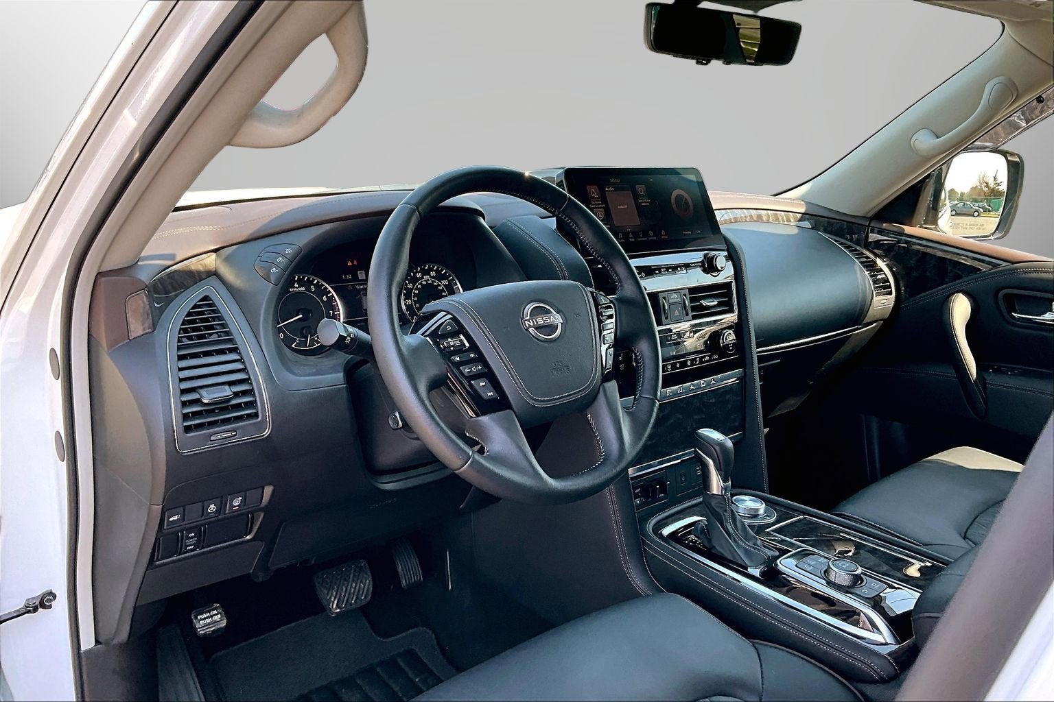 2024 Nissan Armada Platinum