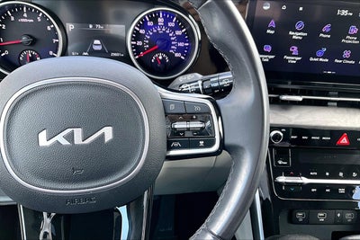 2024 Kia Carnival EX