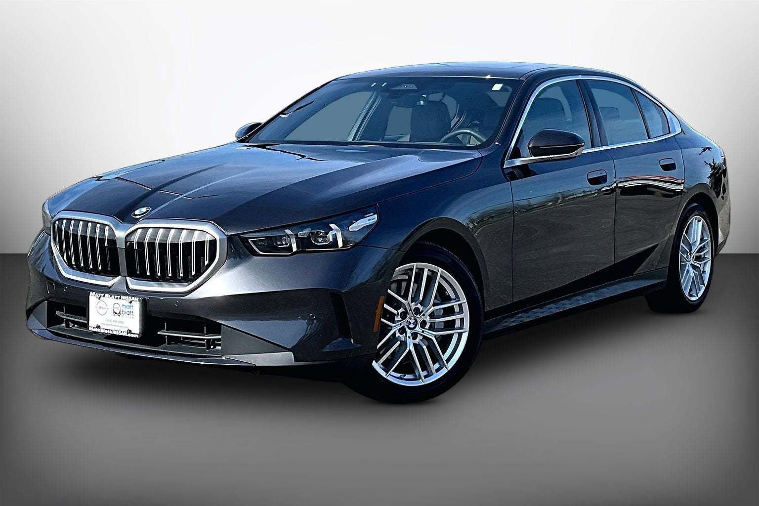 2025 BMW 5 Series 530i xDrive