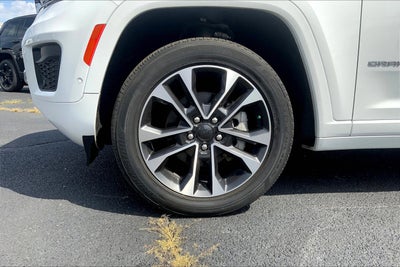 2023 Jeep Grand Cherokee Overland 4x4