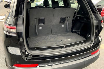 2022 Jeep Grand Cherokee L Altitude 4x4