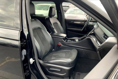 2022 Jeep Grand Cherokee L Altitude 4x4