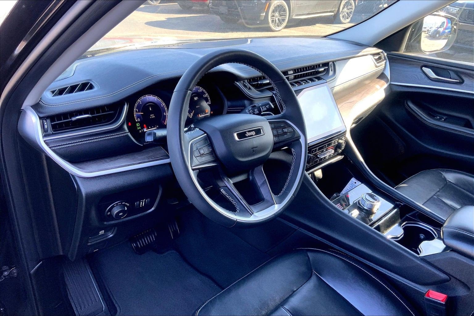 2023 Jeep Grand Cherokee L Limited 4x4