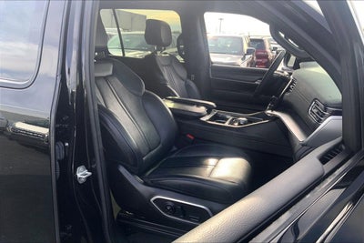 2024 Jeep Wagoneer L Series II 4x4