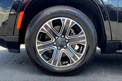 2023 Jeep Wagoneer Series II