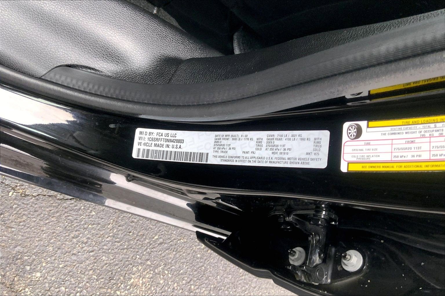 2022 RAM 1500 Big Horn Crew Cab 4x4 5'7' Box