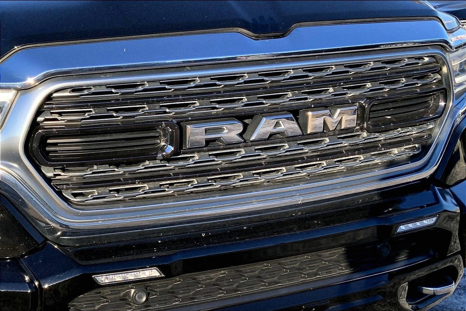 2019 RAM 1500 Limited Crew Cab 4x4 5'7' Box