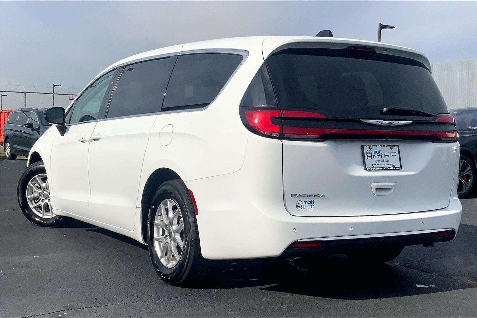 2024 Chrysler Pacifica Touring L