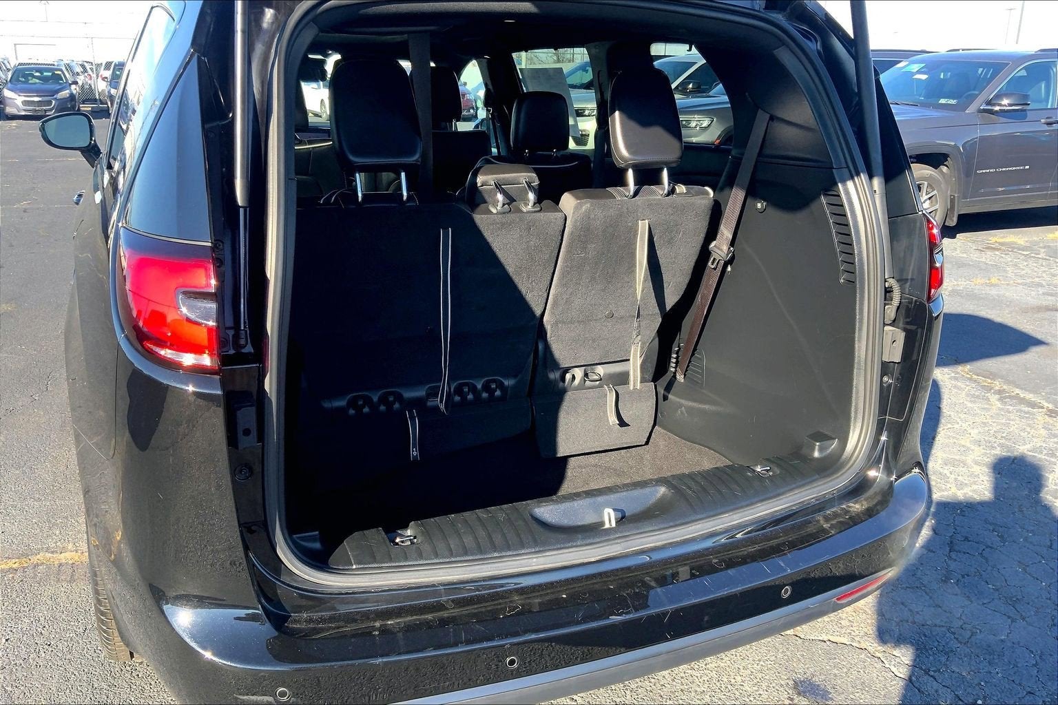 2025 Chrysler Pacifica Limited