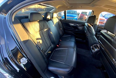 2022 BMW 7 Series i xDrive