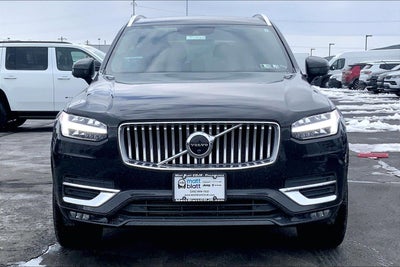 2022 Volvo XC90 T6 Inscription 7 Passenger
