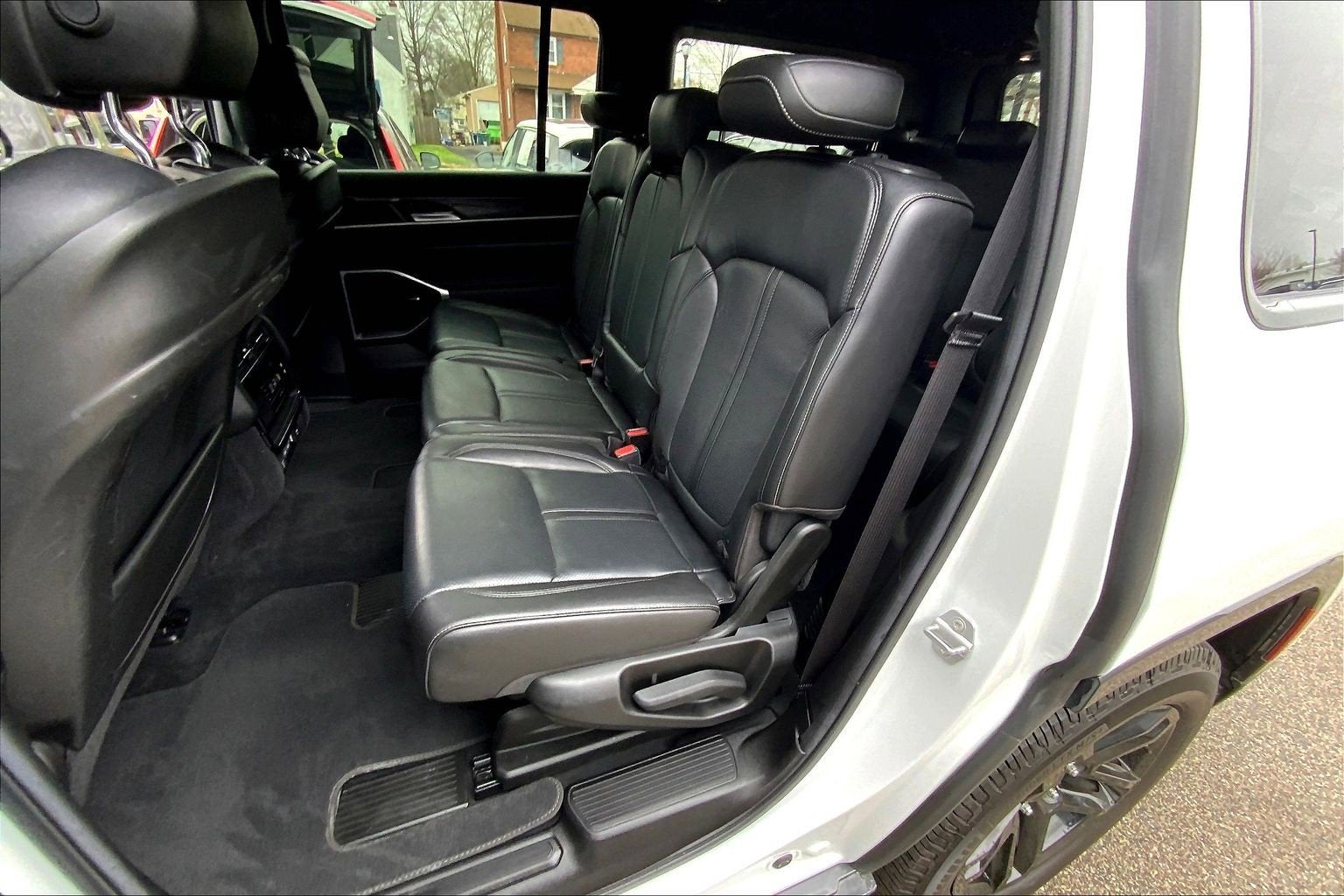 2022 Jeep Wagoneer Series I