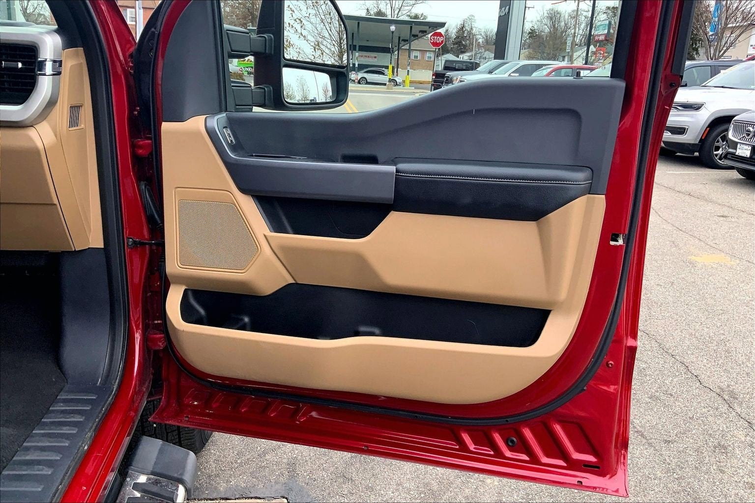 2023 Ford Super Duty F-250 SRW XLT