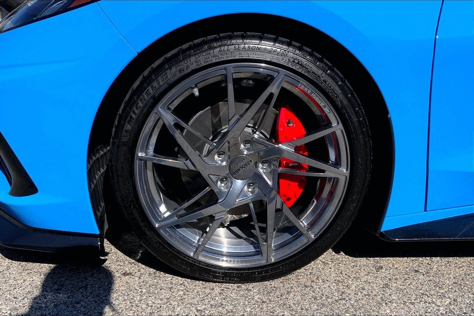 2023 Chevrolet Corvette 2LT