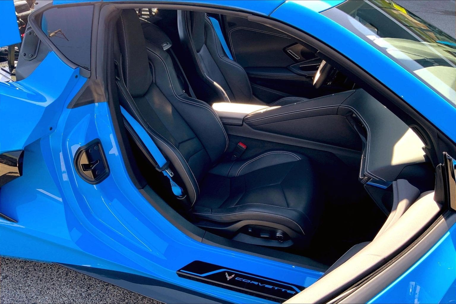 2023 Chevrolet Corvette 2LT