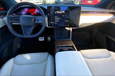 2023 Tesla Model X Standard