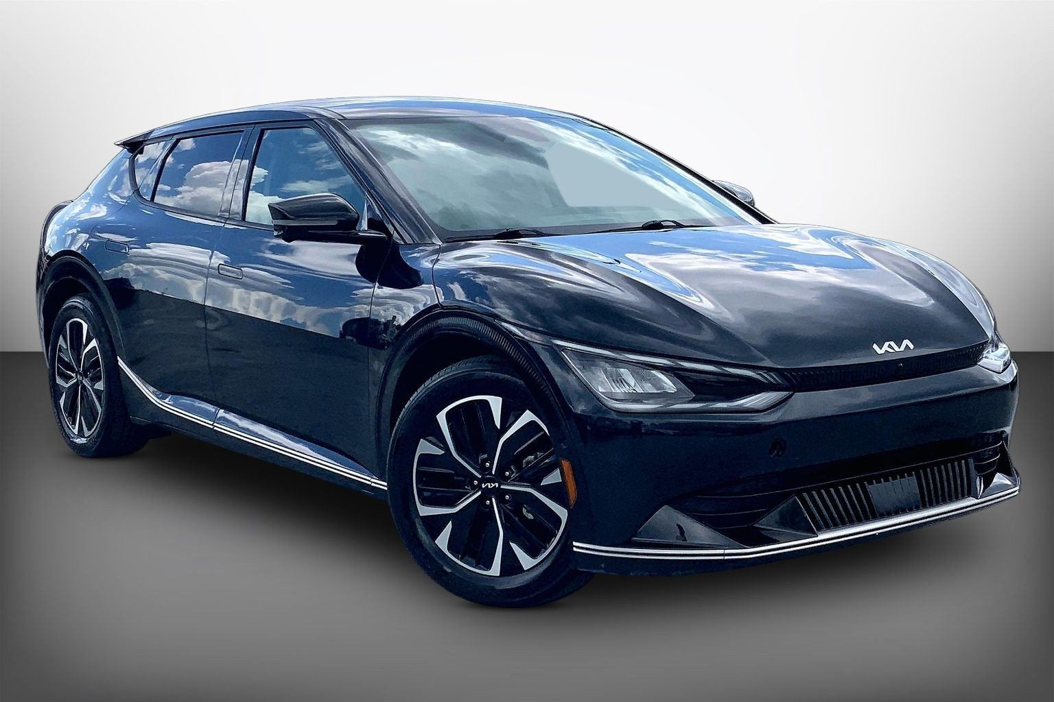 2022 Kia EV6 Wind