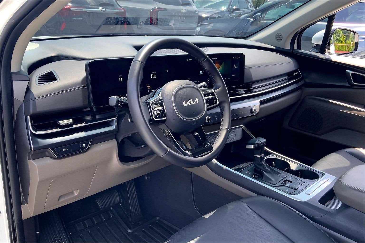 2025 Kia Carnival LXS