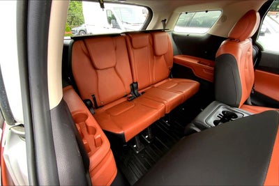 2023 Kia Carnival SX