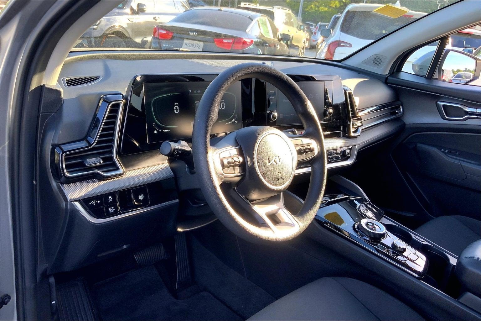2023 Kia Sportage Hybrid LX