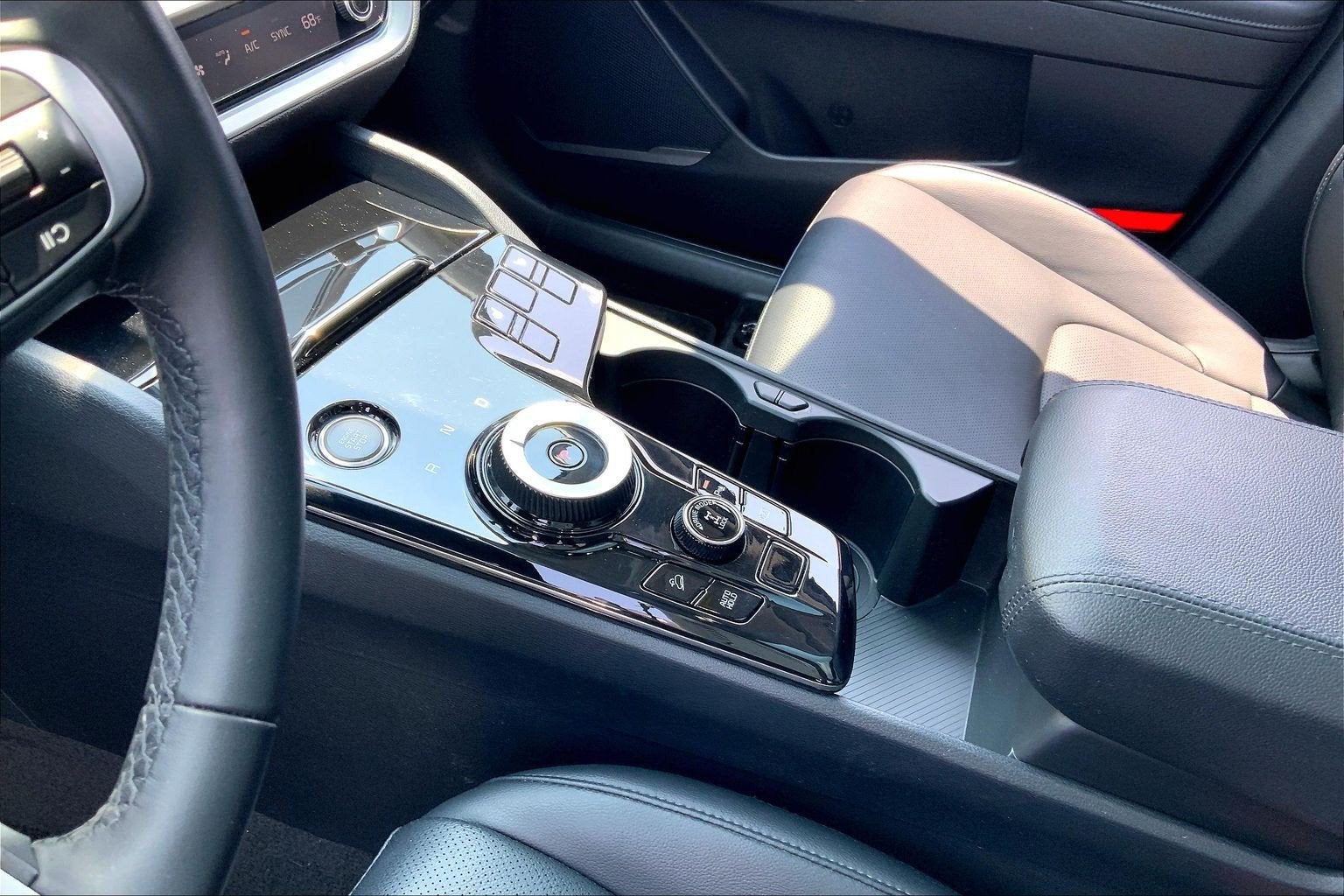 2024 Kia Sportage Hybrid EX