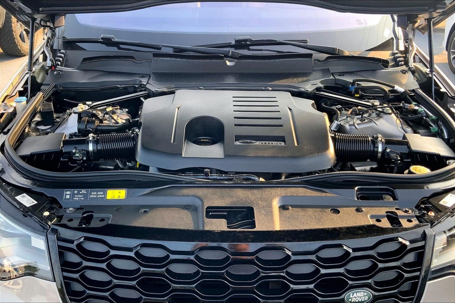 2023 Land Rover Discovery S R-Dynamic