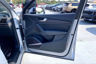 2023 Audi Q5 Premium Plus
