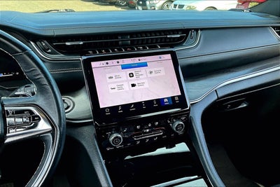 2022 Jeep Grand Cherokee Overland