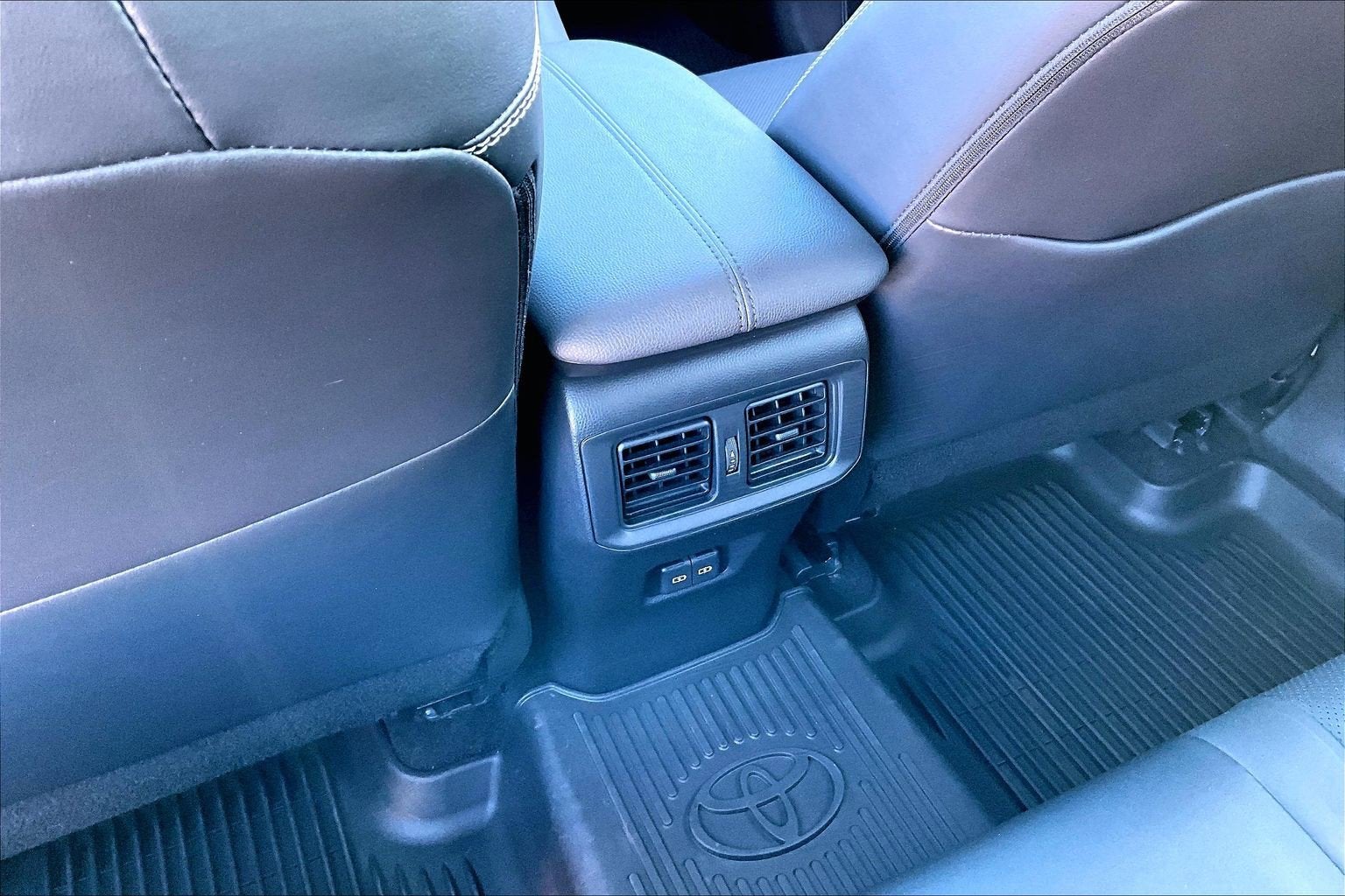 2023 Toyota RAV4 Limited