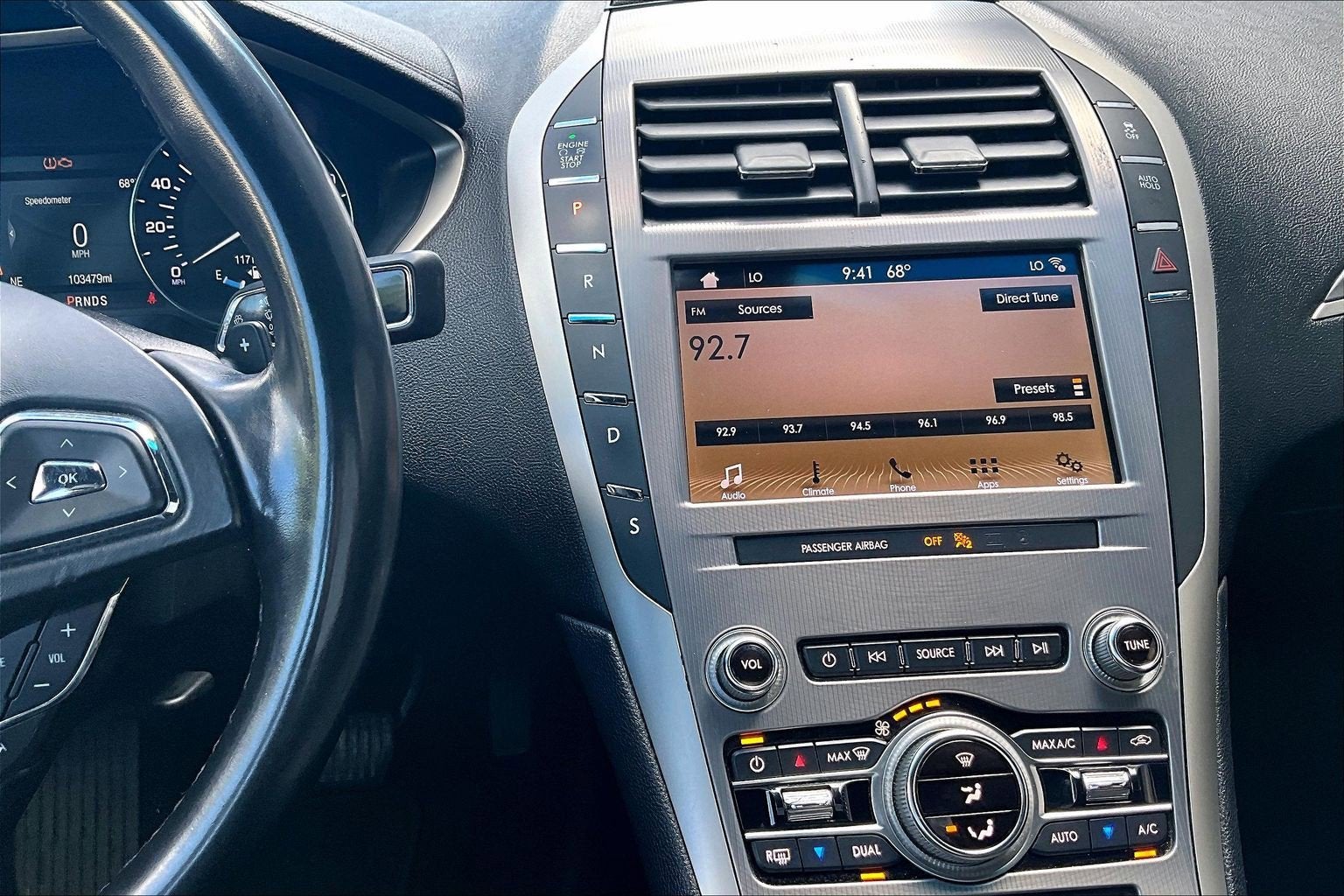 2019 Lincoln MKZ Standard