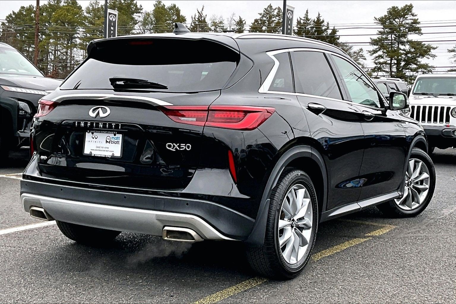 2022 INFINITI QX50 LUXE AWD