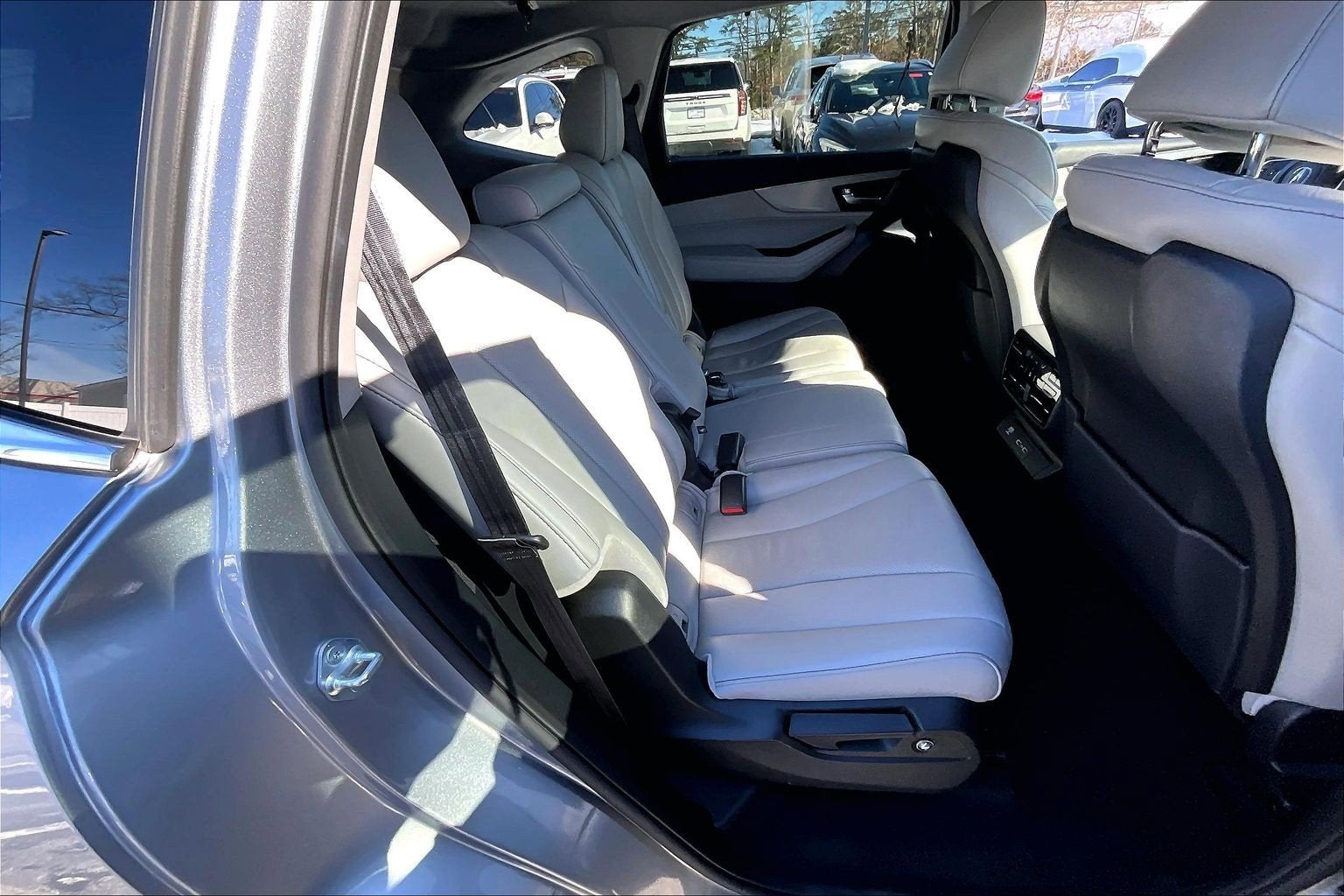 2023 Acura MDX w/Technology Package