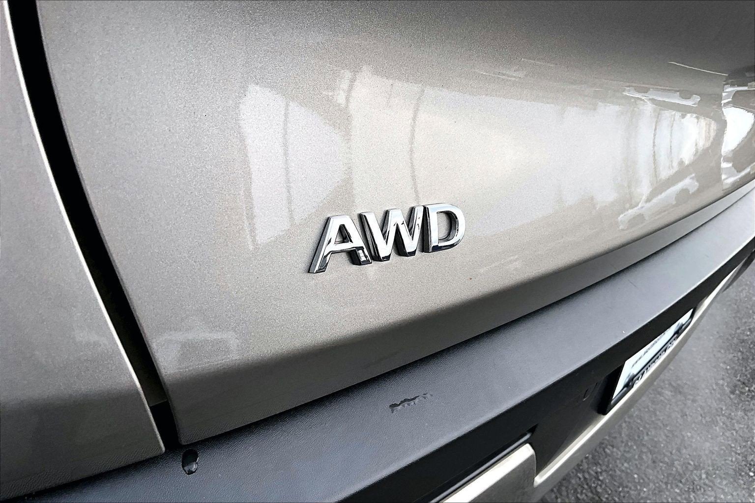 2023 INFINITI QX60 LUXE AWD