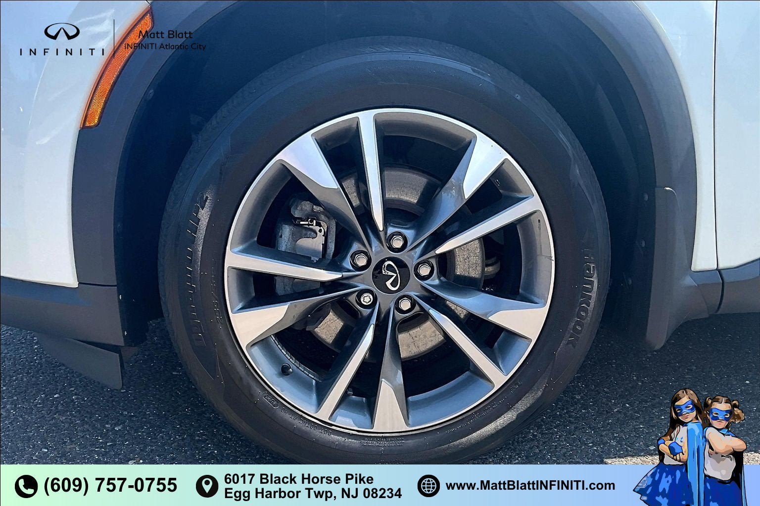 2023 INFINITI QX60 LUXE AWD