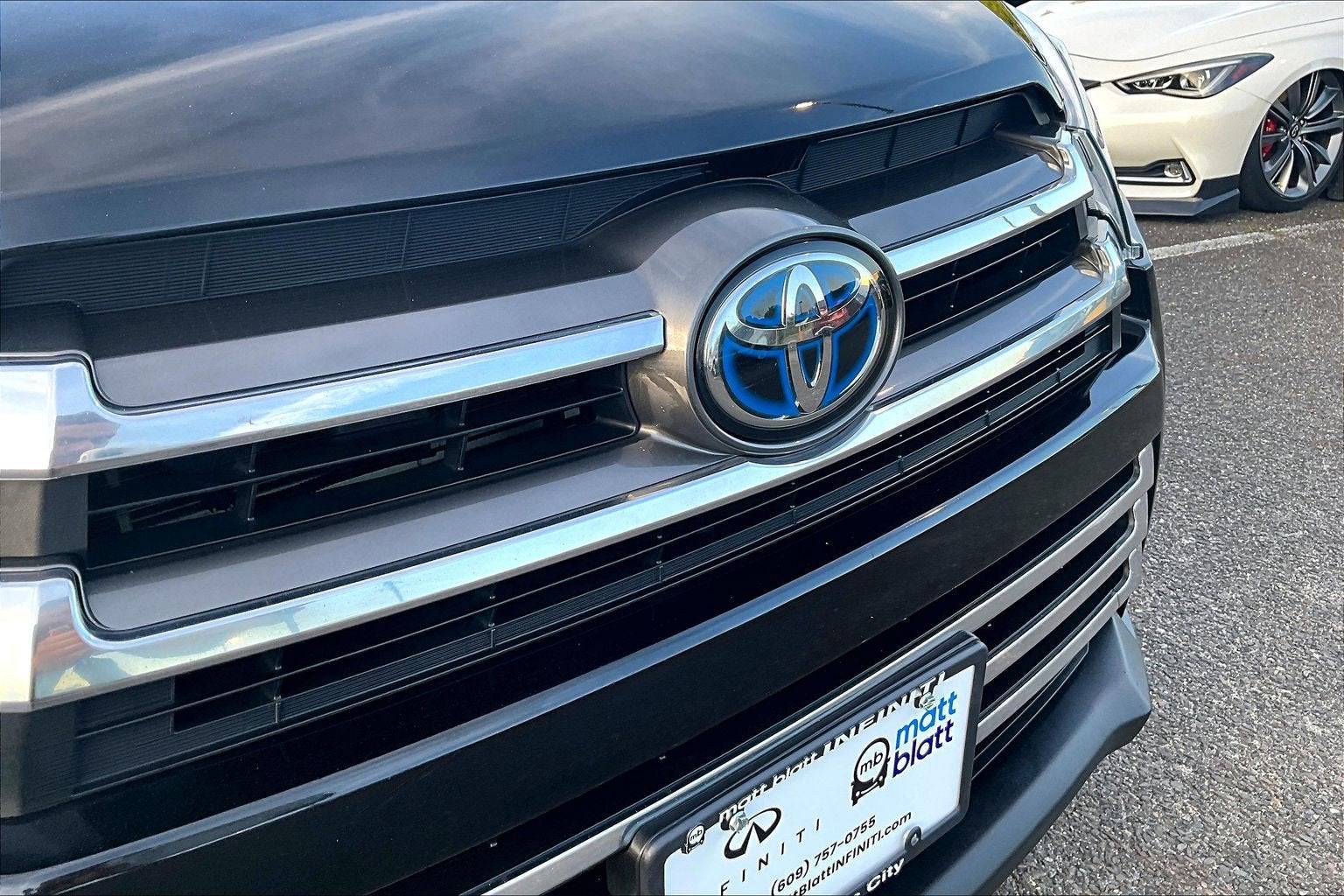 2019 Toyota Highlander Hybrid Limited Platinum