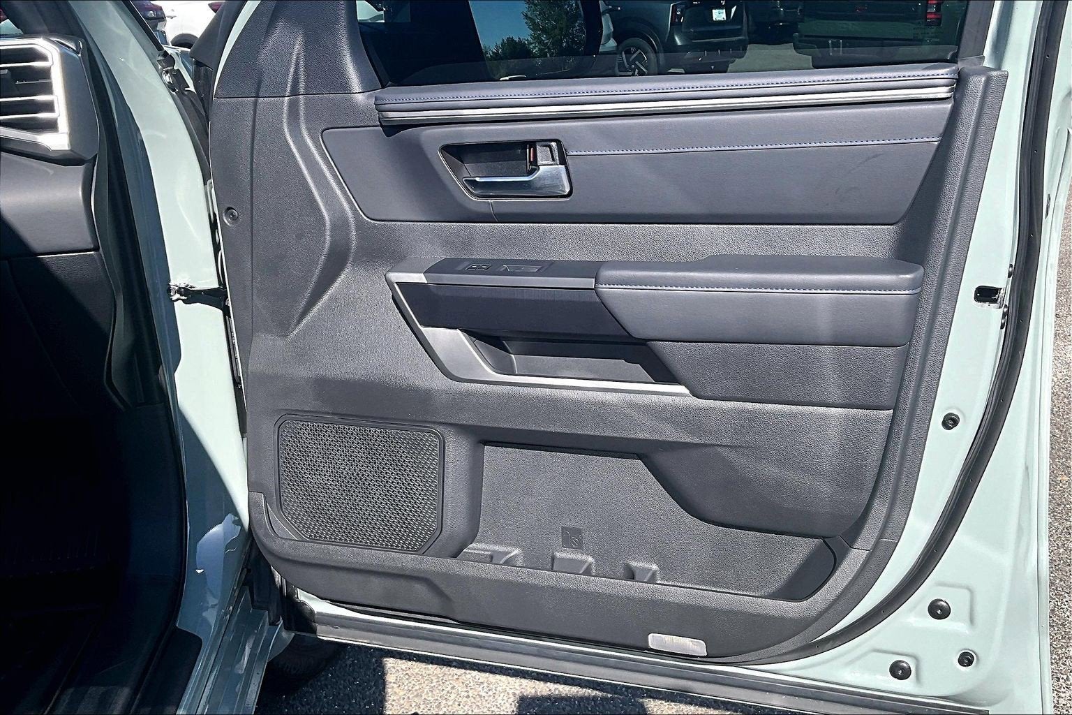 2025 Toyota Tundra 4WD Platinum Hybrid